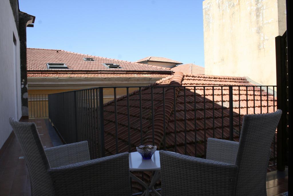 La Casa Dell'Orologio - Main Square Hotell Sorrento Rum bild
